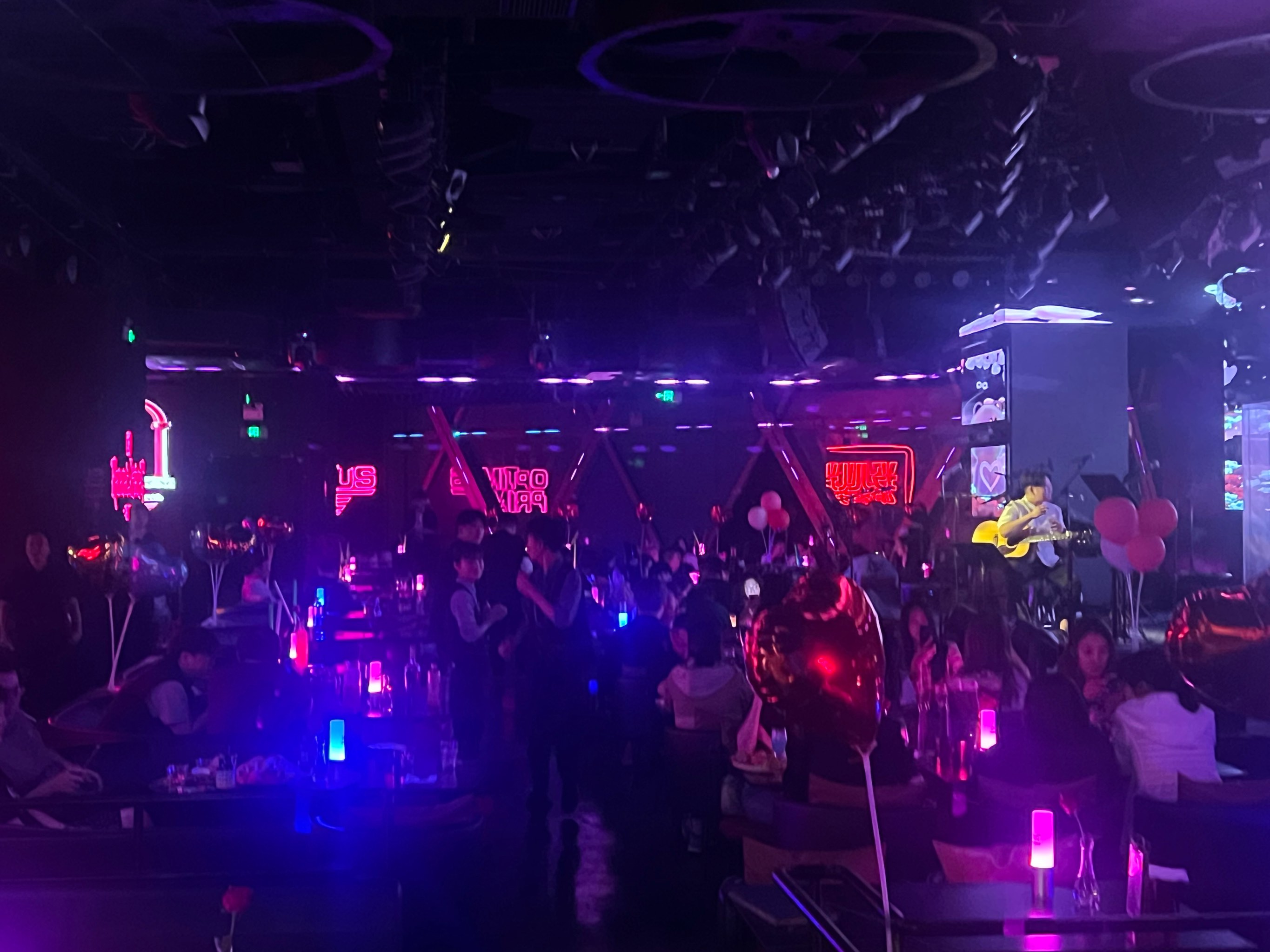 探寻延安商务ktv玩法-富县ktv预定